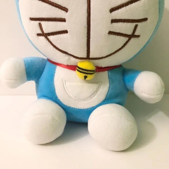 Doraemon Plush Window Cling 9 Inch Tall Stuffed Toy - Picture 3 of 11